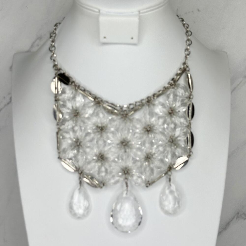 Chico's Clear Beaded Flower Bib Silver Tone Teardrop Drop Statement Necklace ✨